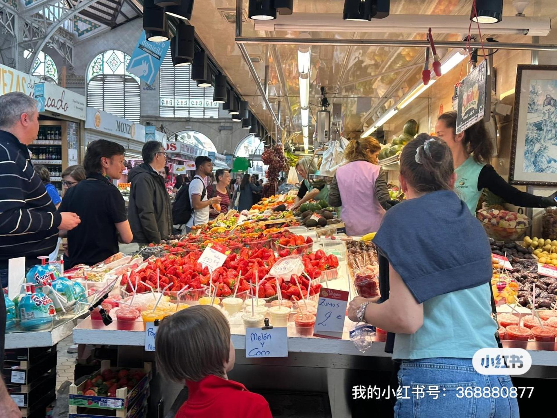 Mirador 1 Del Mercado Central - Habitacion Con Bano Privado En El Centro De La Ciudad Vella Valencia Bagian luar foto