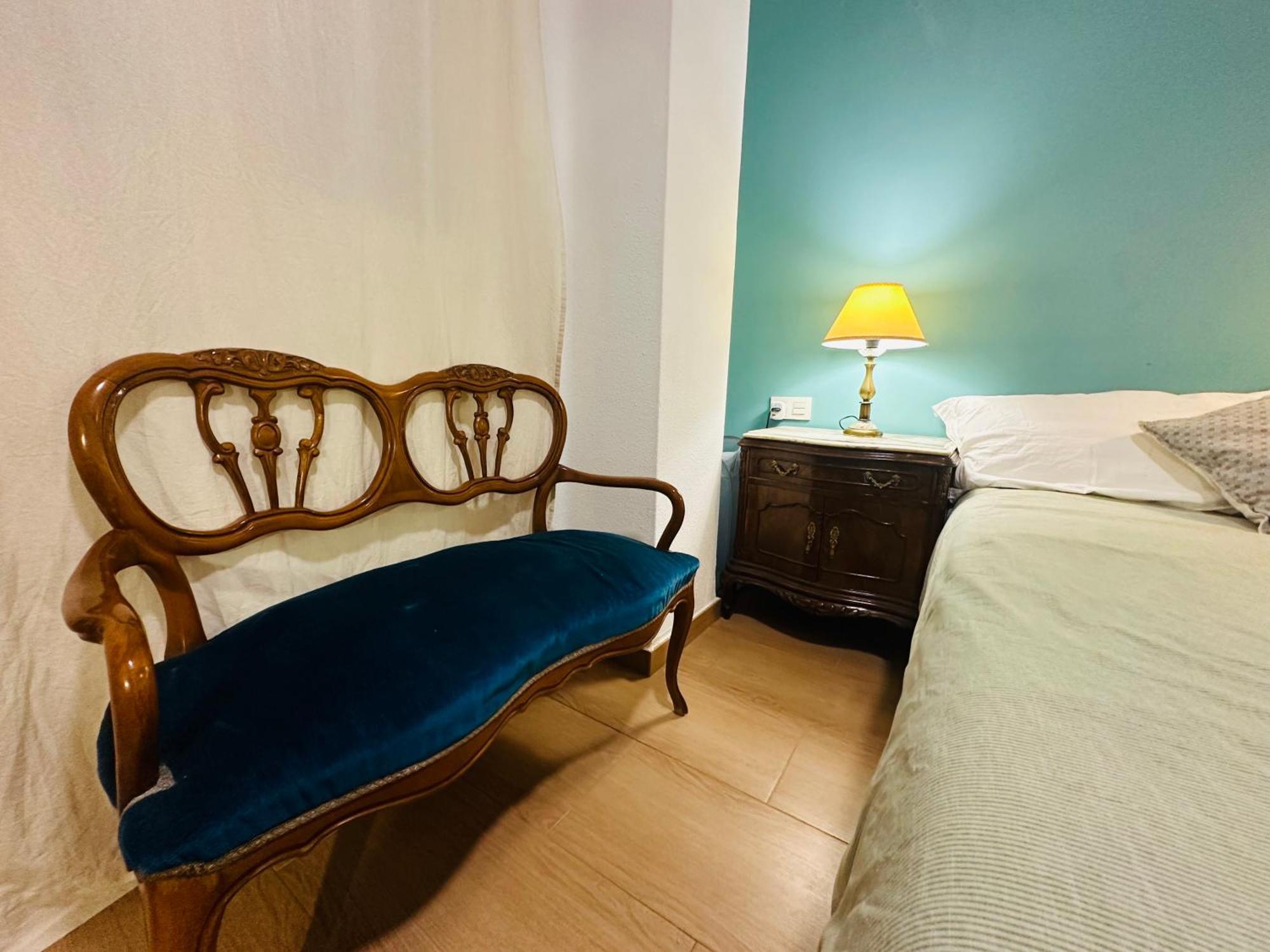 Mirador 1 Del Mercado Central - Habitacion Con Bano Privado En El Centro De La Ciudad Vella Valencia Bagian luar foto